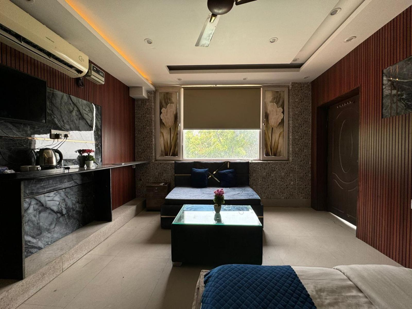 Hotel Dev Ganga リシケーシュ エクステリア 写真