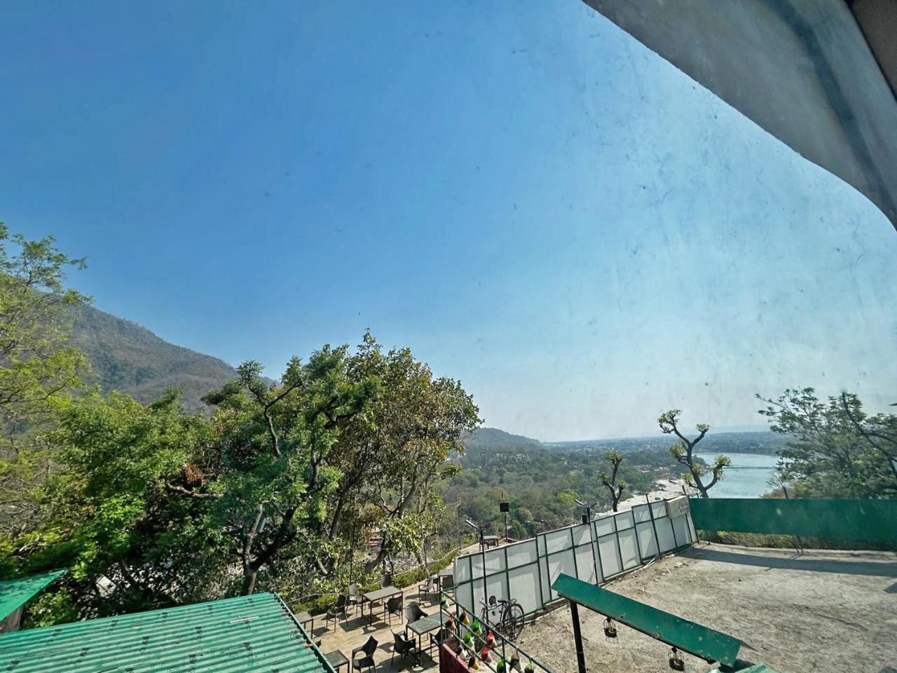 Hotel Dev Ganga リシケーシュ エクステリア 写真