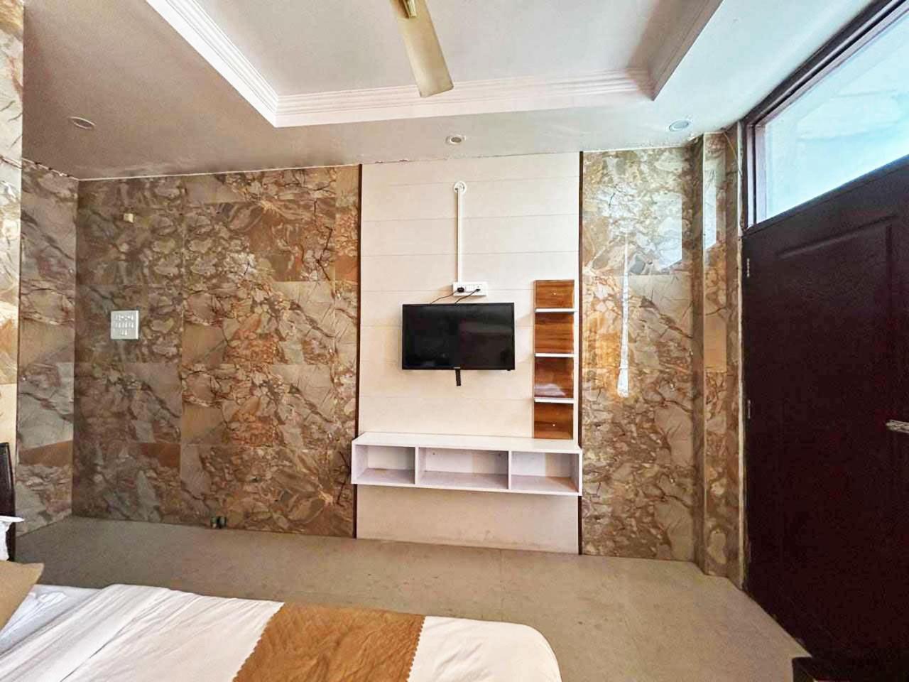 Hotel Dev Ganga リシケーシュ エクステリア 写真